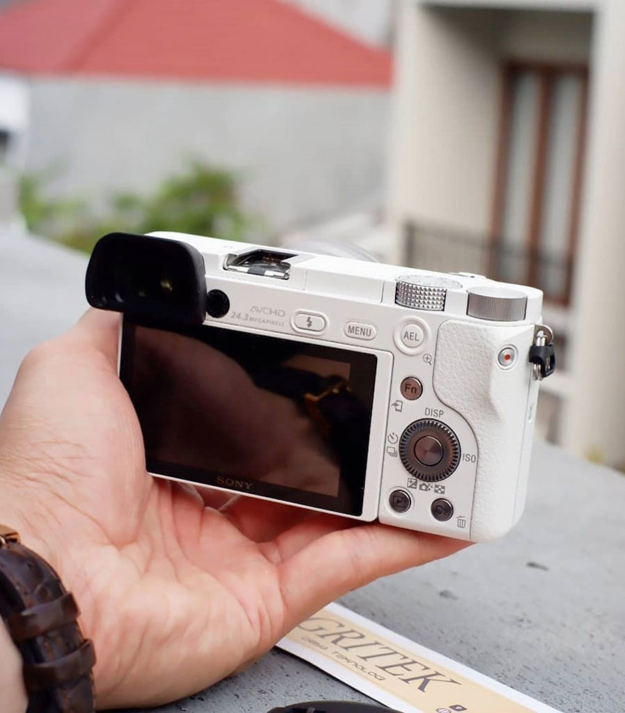 Sony A6000 White Griya Teknologi GRITEK Indonesia
